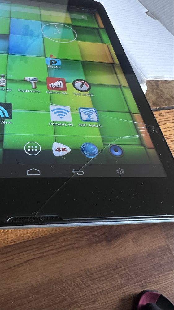 Tablet modecom 1001