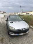 Peugeot 206 1.1 impecavel com bloco do motor danificado