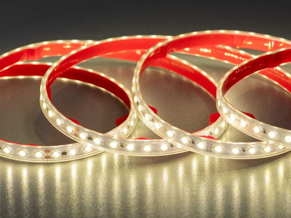 LED стрічка 220В дуже яскрава біла 4500К 120д\м 870Лм бобіна 20м