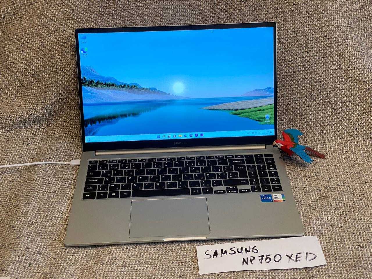 Новый! Тонкий ноутбук Samsung NP750XED i5-1235U 8Gb 256Gb #1
