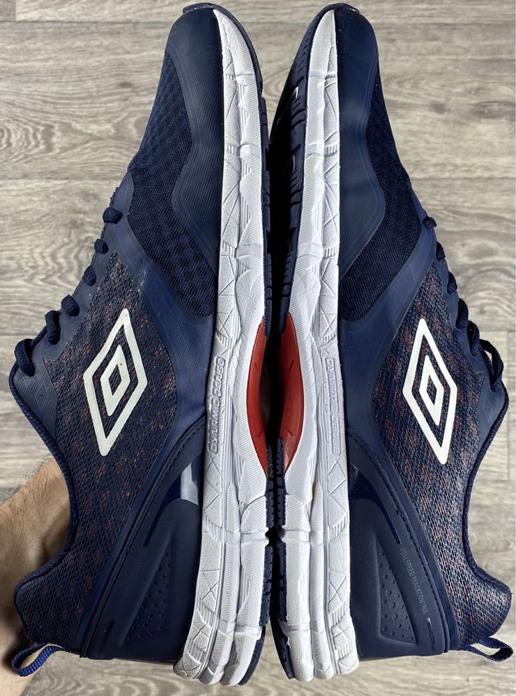 Umbro double density кроссовки 46 размер синие оригинал