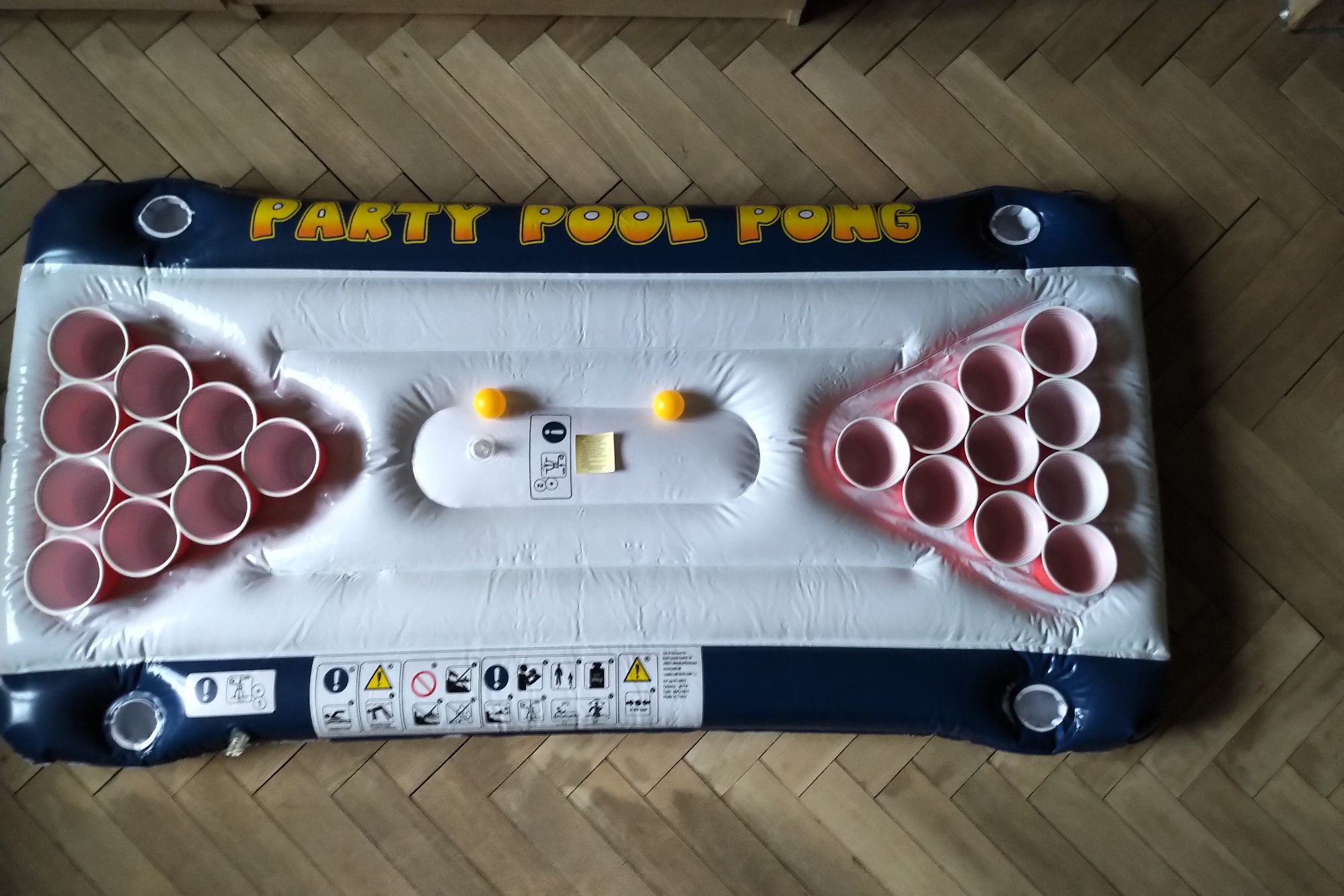 Party pool pong - materac wodny imprezowy