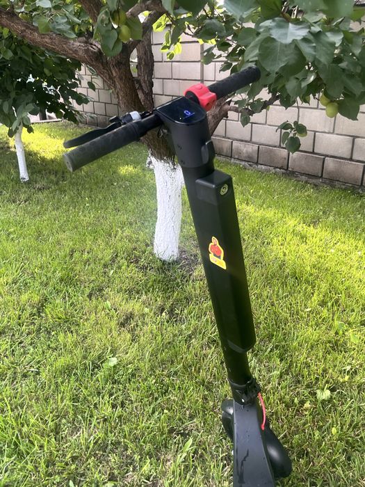 Электросамокат Мега драйф