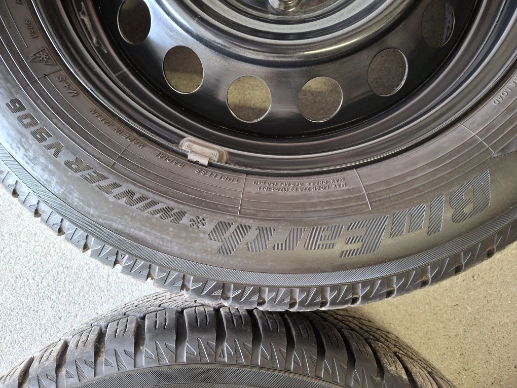 Koła zimowe SUZUKI VITARA/S-CROSS Yokohama 215/60/R16 TPMS +kołpaki