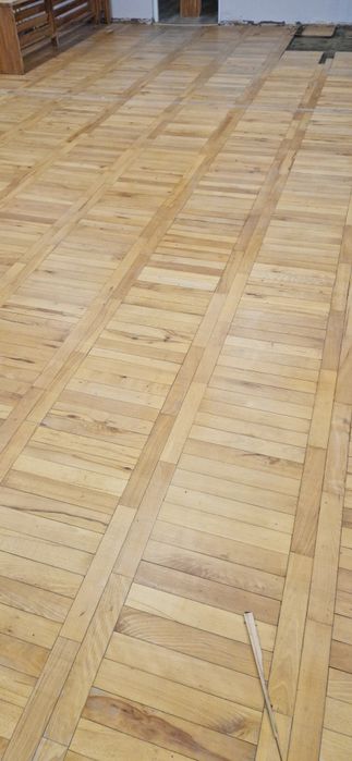 Oddam za darmo parkiet z demontażu