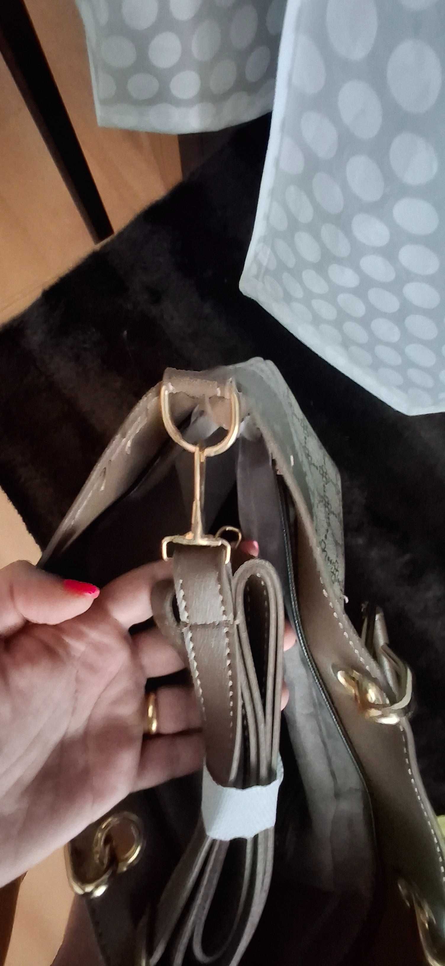 Malha shopper com alça dourada