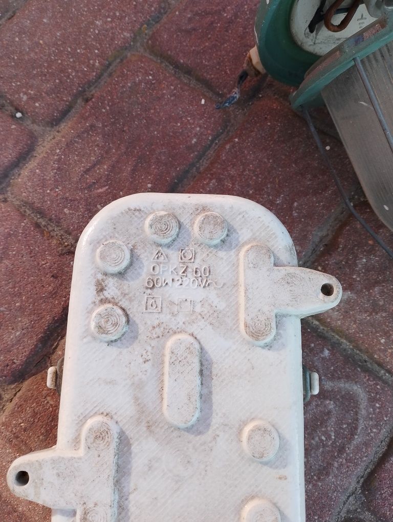 Lampy Przemysłowe Z Lat 70