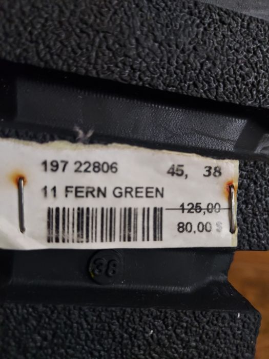 Кожа 100% зеленые  угги, дутики. Дорогой бренд Gizzelli1. 36/37, 37/38