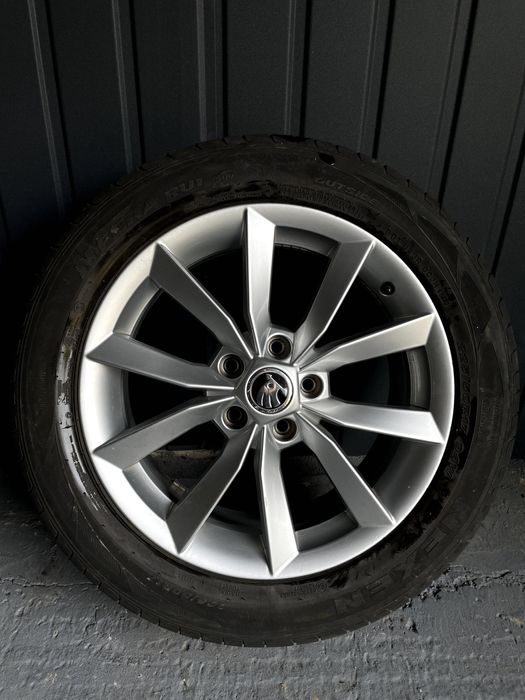 Диски Skoda 5*112 R17 7j ET45