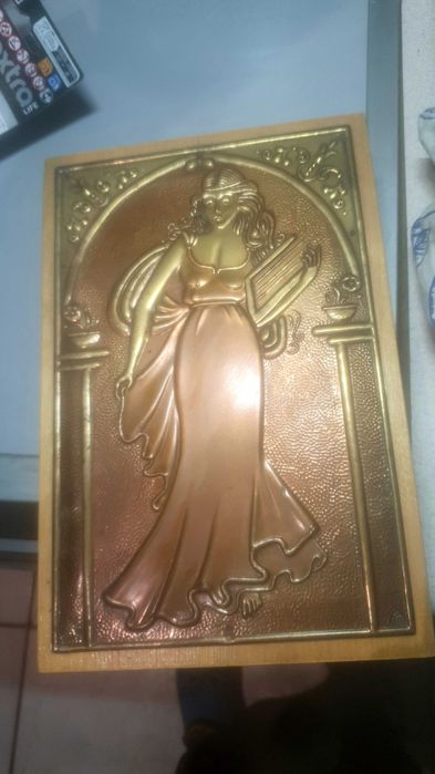 Stara ukrainska drewniana szkatulka zdobiona mosiadzem. Vintage, prl