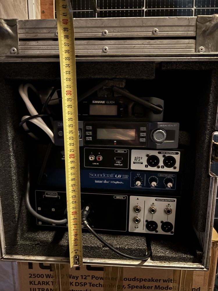 Case rack na soundcraft ui12 mikrofony zrobiony na zamowienie
