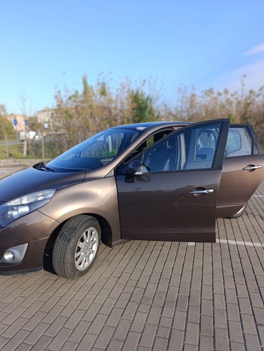 Продам Grand Scenic