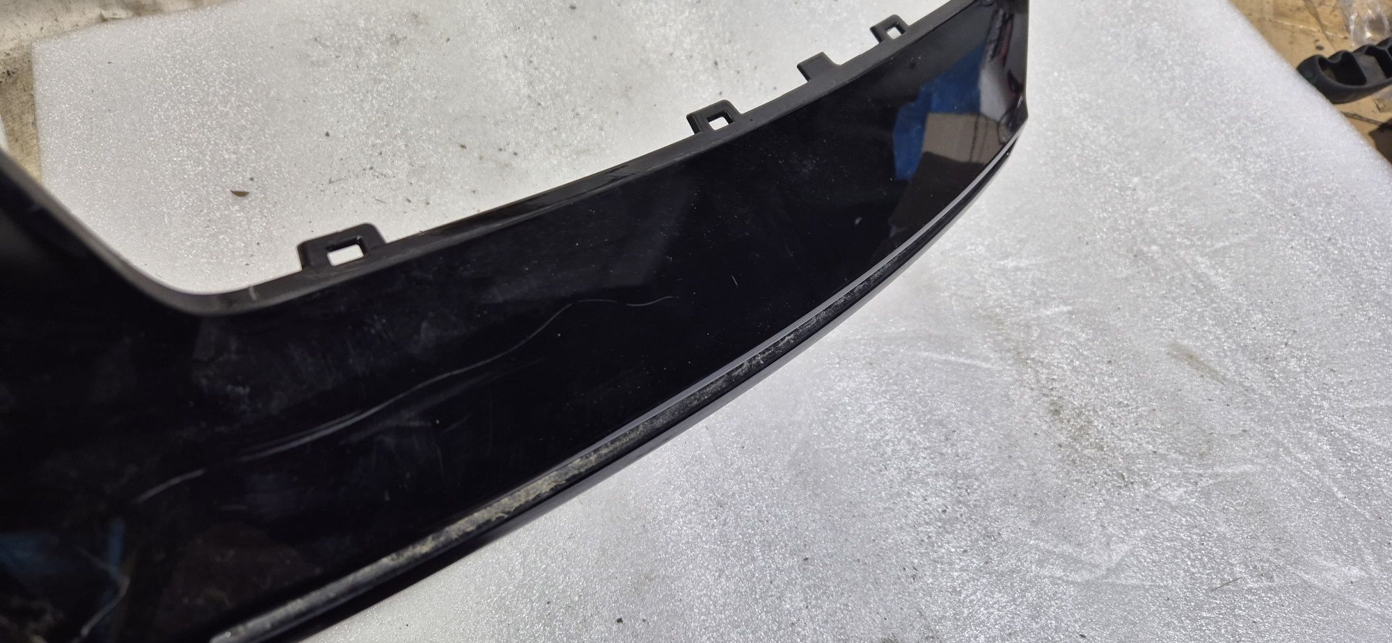 Listwa atrapa grill renault clio 5 V Europa