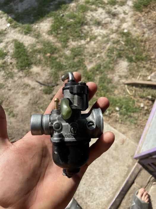 Продам карбюратор 17,5 дэлорто