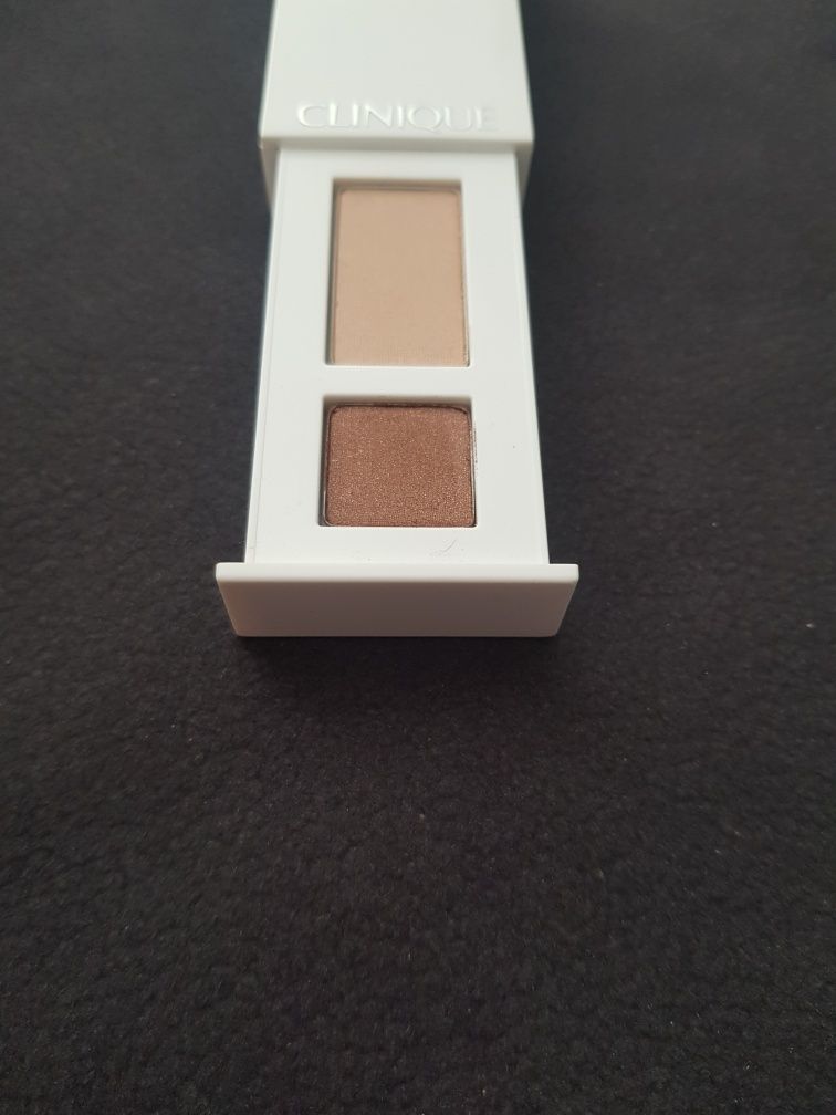 Clinique All about Shadow duo 01 like mink