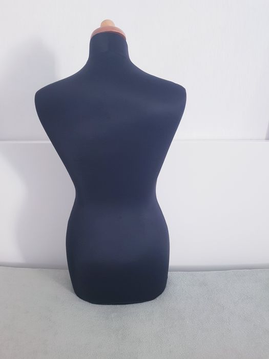 Manekin , wieszak na odzież, krawiecki  długość 74cm