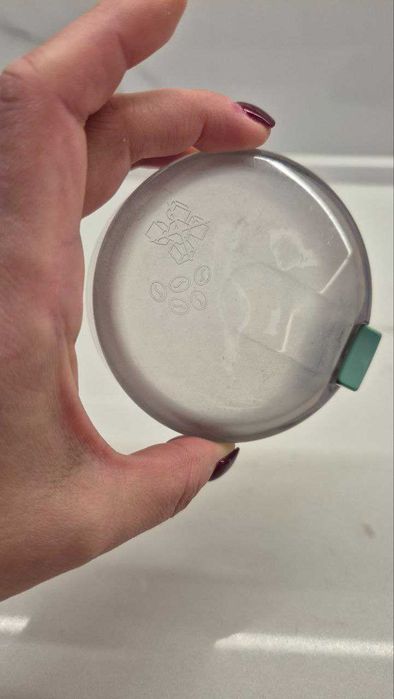 Кришка кавомолки Bosch Siemens MKM 00056753 original Кнопка 00031944