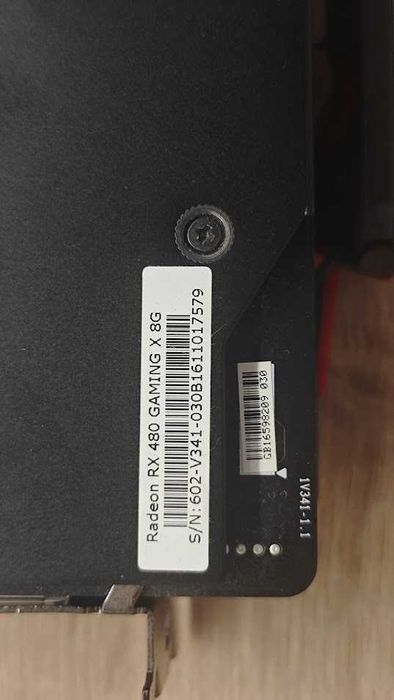 MSI RX 480 GAMING X 8 GB потужyжніше 470, тиха та досить крута.
