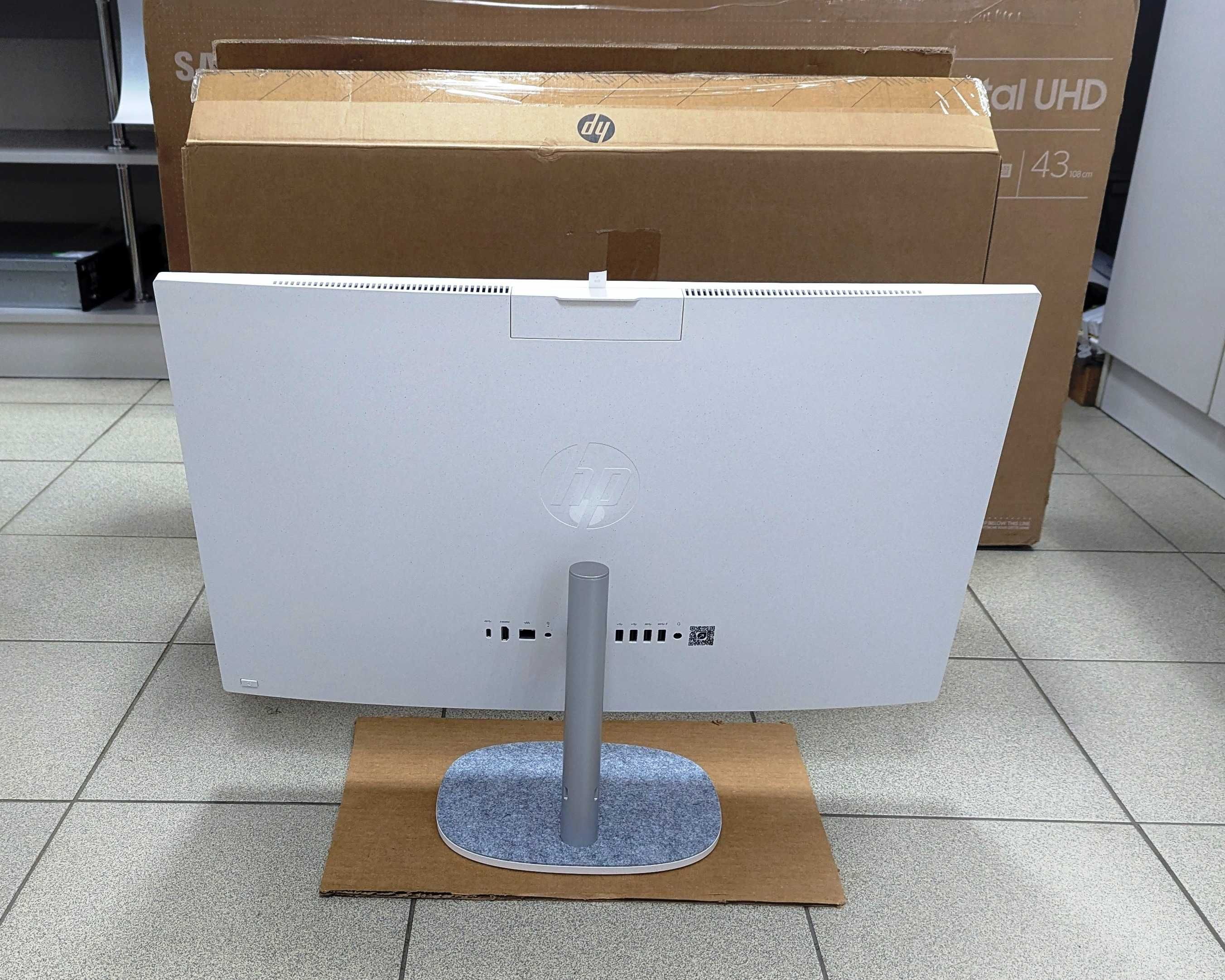 Моноблок HP AiO/ 27'' FHD IPS/ AMD Ryzen7 7730U/ RAM 8 Gb/ SSD 512 Gb