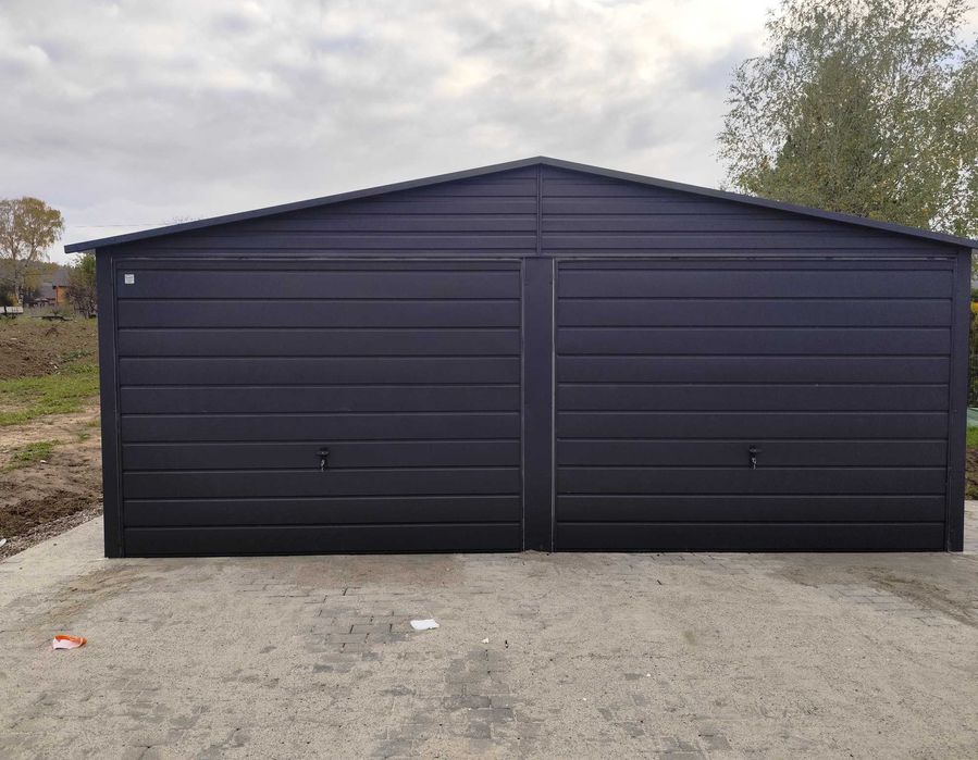 Szybka Realizacja Garaż Podwójny Kolor Paleta RAL