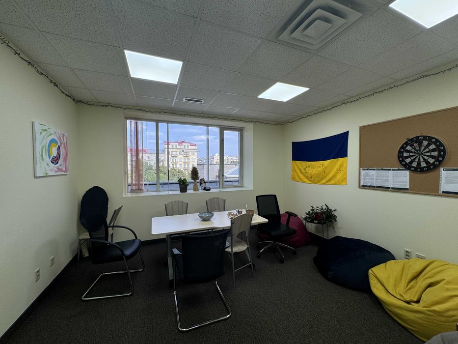 Офіс в БЦ, вул. Шовковична, метро Палац Спорту