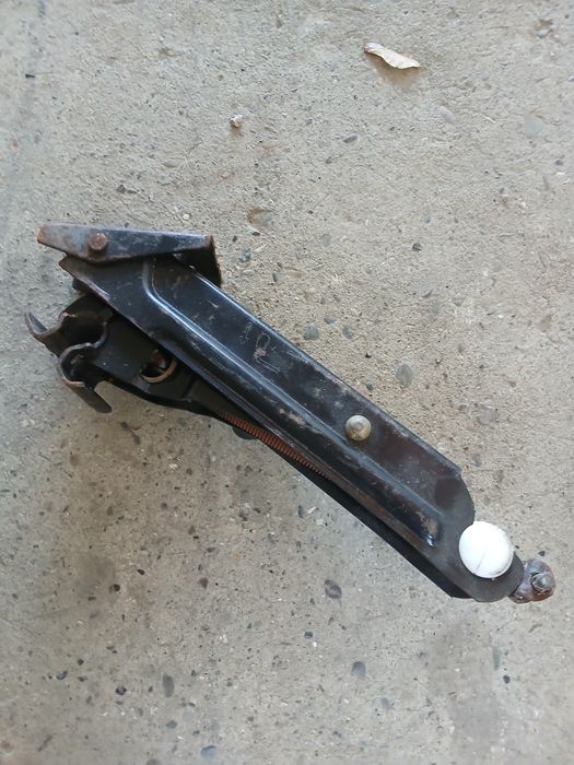 Podnośnik samochodowy