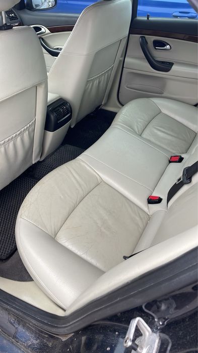 Продам свій авто Saab 9-3