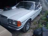 Sprzedam mercedesa w123 cabrio 2800se  skrzynia manual auto na chodzie