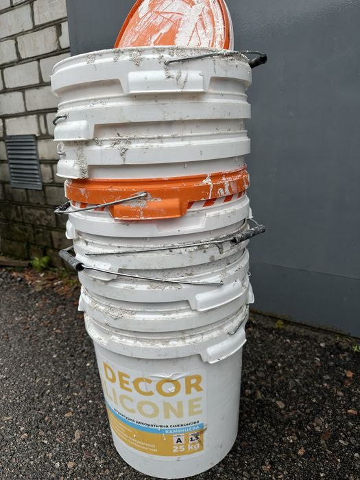 Продам відра для будівництва і немоньу