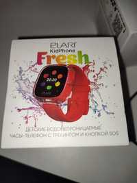 Дитячий смарт-годинник з GPS Elari KidPhone Fresh Red - червоний