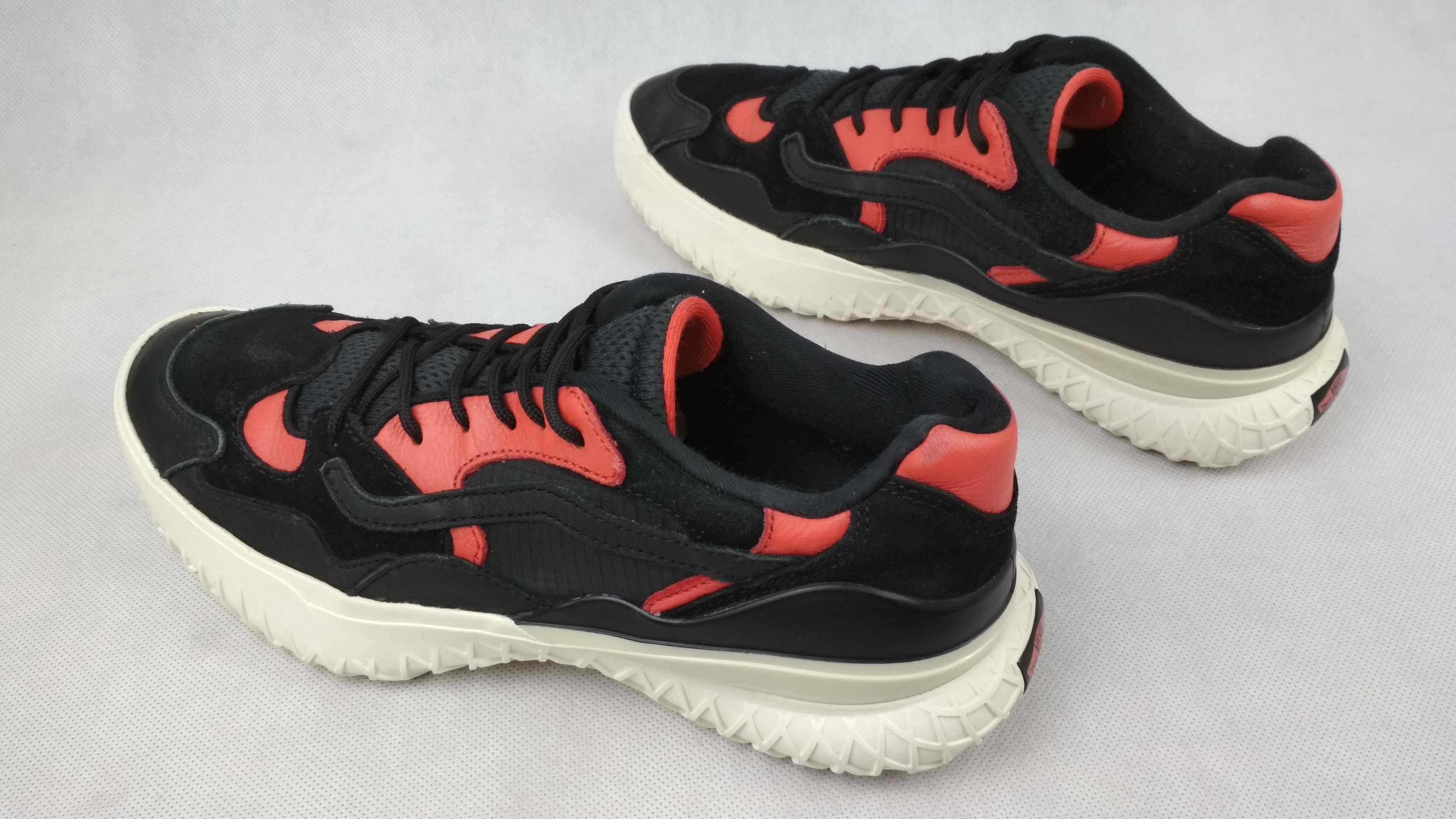 VANS Ua City Trl Sneakersy Buty Sportowe Skórzane Roz. 42,5
