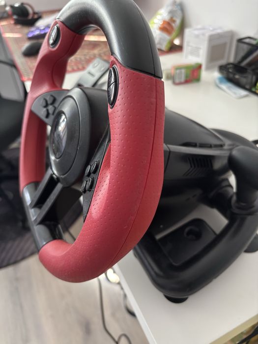 Kierownica Komputerowa, pedały