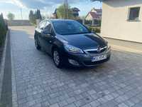 Opel Astra Opel Astra J w Perfekcyjnym stanie polecam