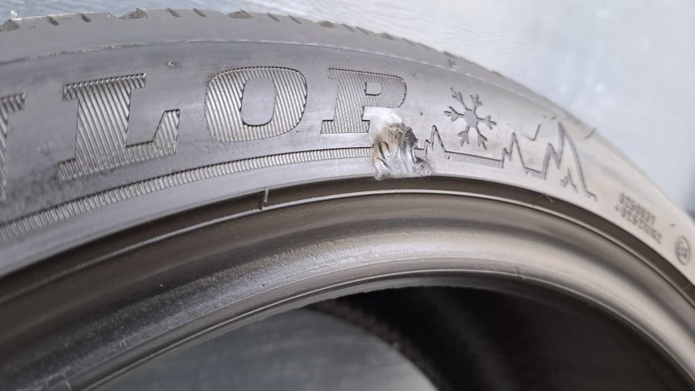 Dunlop 225/45 R18 Winter 6.5 mm
