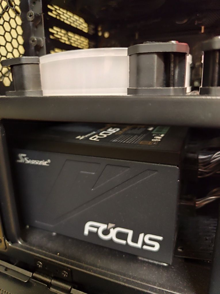 Desktop gaming como novo
