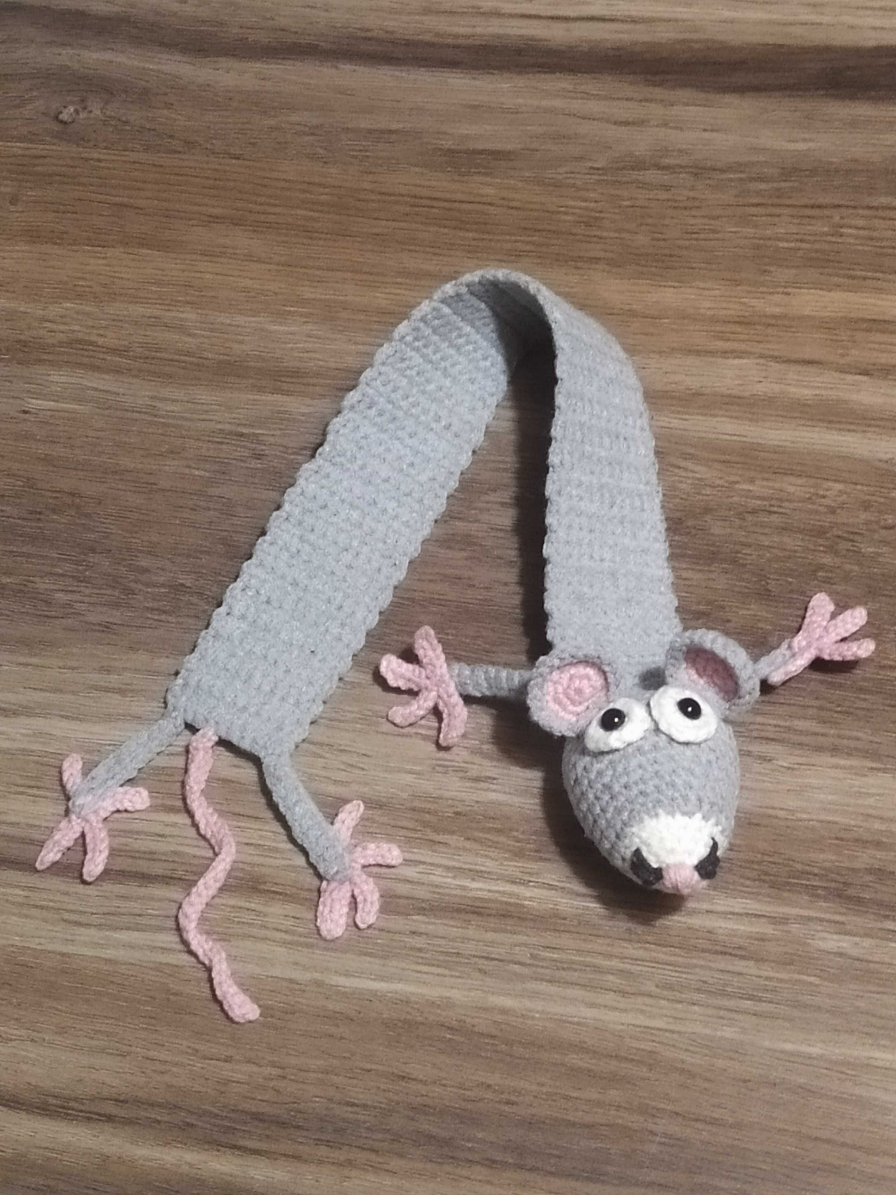 Mysz myszka zakładka na szydełku hand made oryginalny prezent.
