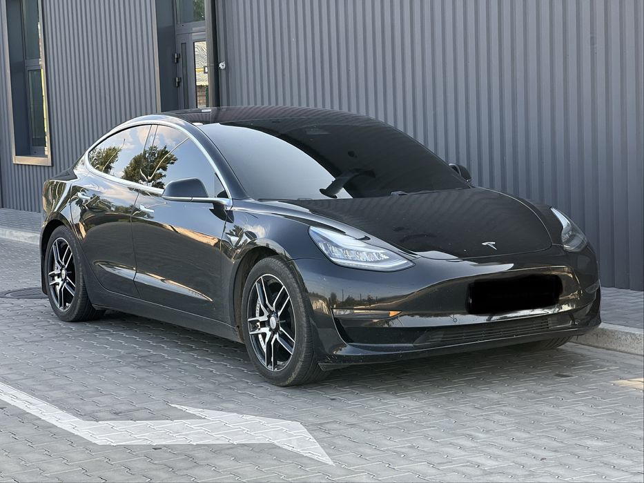 Продам диски Тесла Speed line р18 5 114.3 ET 40 J8 цо 82.1 64.1