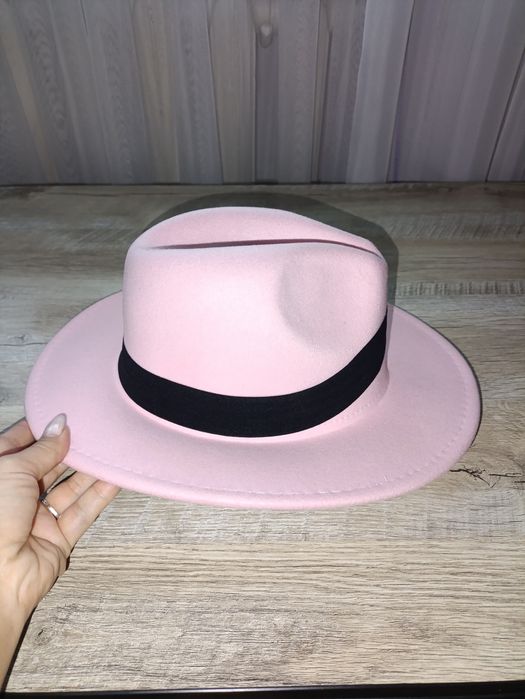 Капелюшок продам