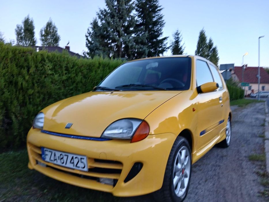 Fiat Seicento Niski przebieg, książka serwisowa