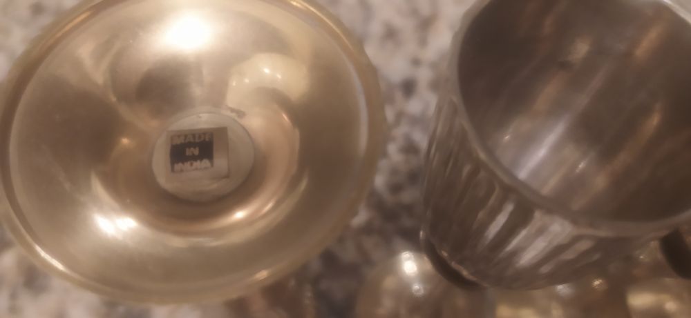 Cálices antigos origem da Índia