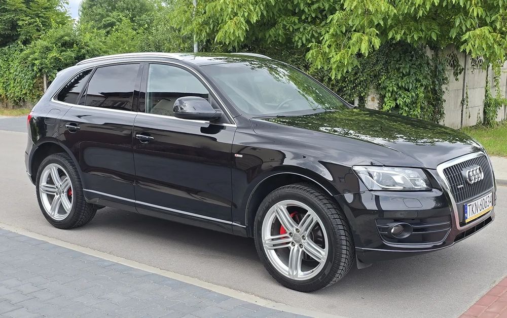 Audi Q5 Bezwypadkowy Navigacja Quattro Automat Serwis Led S-Line Mały przebieg