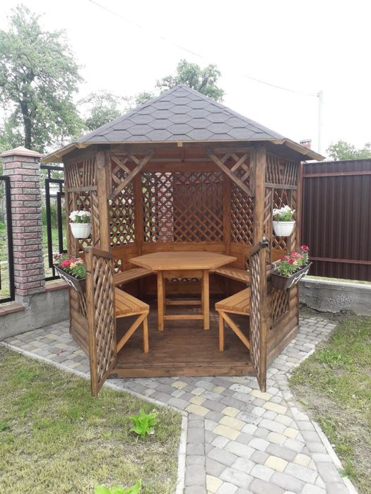 БЕСІДКА_АЛЬТАНКА на 10-12 гостей