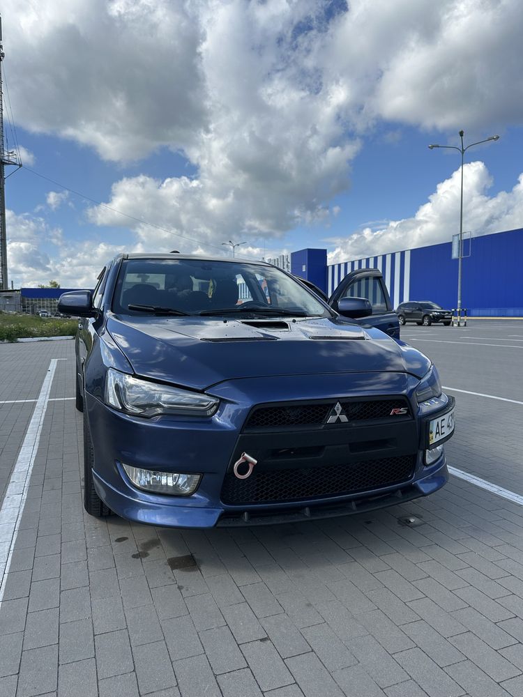 Mitsubishi Lancer х 2.0