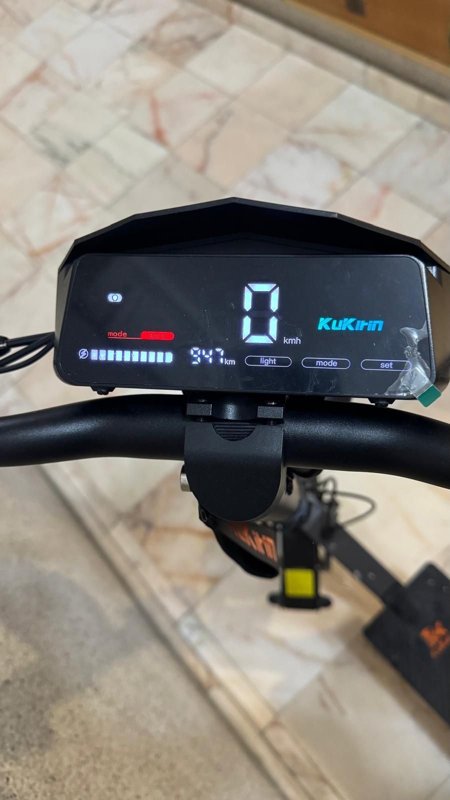 Trotinete Kukirin g2