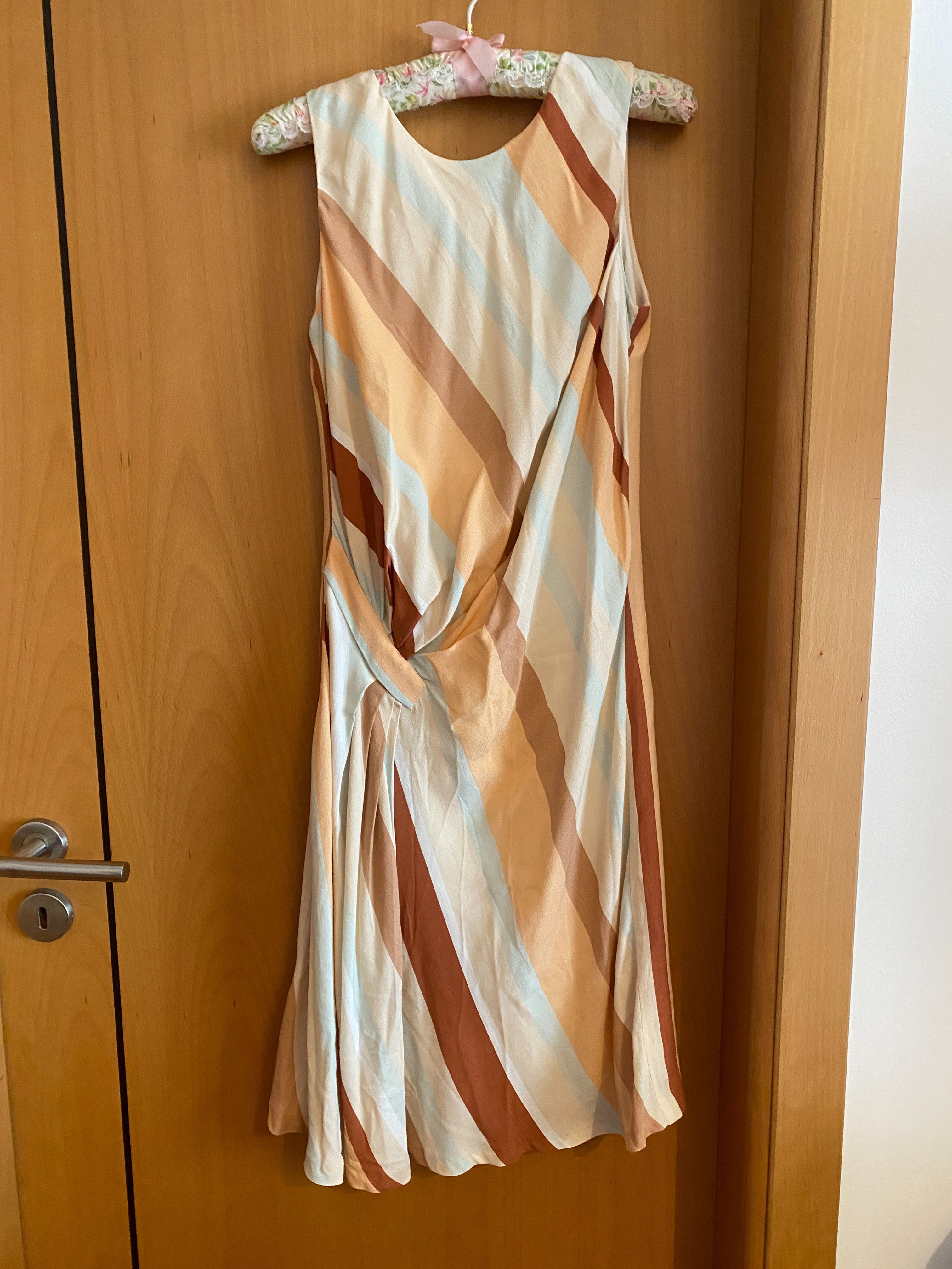 Vestido Sinéquanone tamanho XS