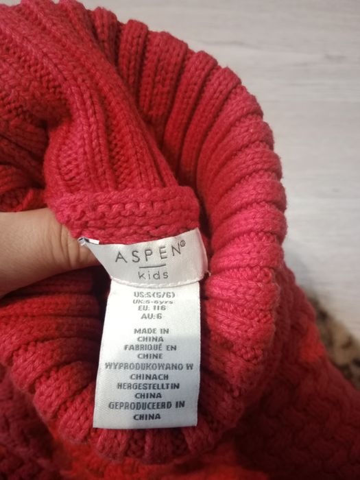 Elegancka narzutka 5-6 lat