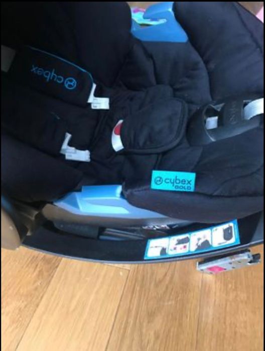 Fotelik niemowlęcy Cybex z bazą