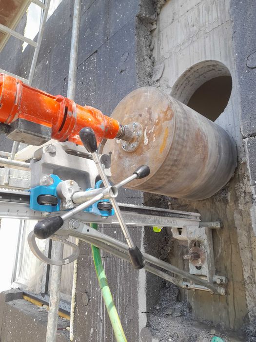 Wiercenie otworów w betonie cięcie betonu technika diamentowa