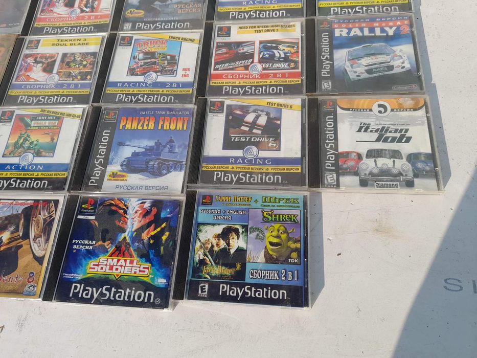 Руль с дисками к игровой приставке "плестейшен 1".