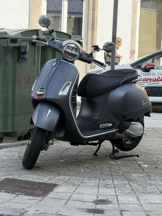 Vespa GTS 300 Super Sport - RESERVADA